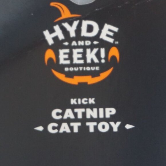 Hyde & EEK! Halloween Retro Stacked Pumpkins Kicker Plush Catnip Cat Toy - Picture 3 of 5
